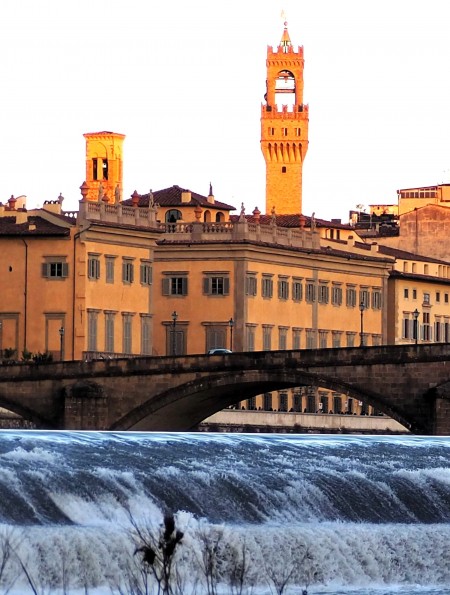 1-L'Arno,Ponte alla arraria e Palazzo Vecchio, cap-1